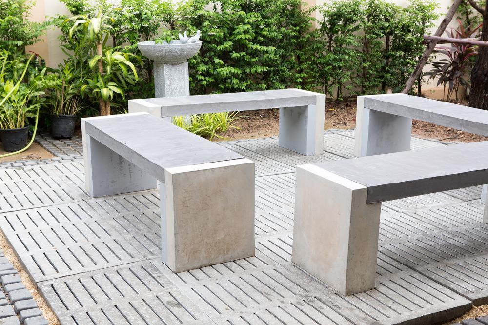 mobilier-en-pierre-taille-de-pierre